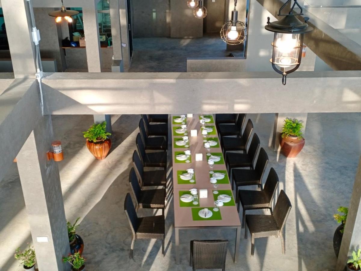 The Chevalley Beach Resort Satun Extérieur photo